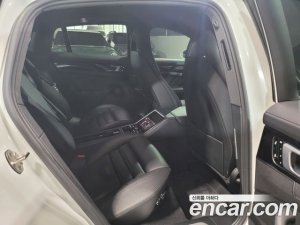 Porsche Panamera 3.0 AWD 2020 года из Южной Кореи