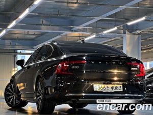 Volvo S90 B5 Inscription 2021 года из Южной Кореи