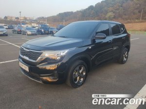 Kia Seltos Бензин 1.6 Turbo 2WD 2020 года из Южной Кореи