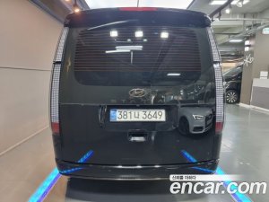 Hyundai Staria 4WD Lounge 9-Seater 2022 года из Южной Кореи