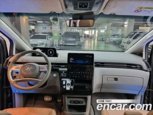 Hyundai Staria 4WD Lounge 9-Seater 2022 года из Южной Кореи