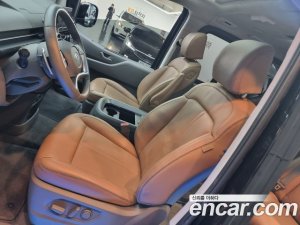 Hyundai Staria 4WD Lounge 9-Seater 2022 года из Южной Кореи