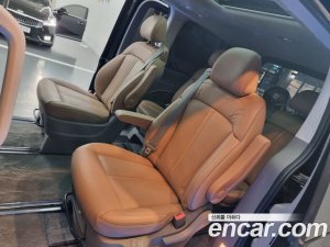 Hyundai Staria 4WD Lounge 9-Seater 2022 года из Южной Кореи