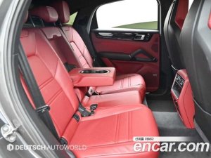 Porsche Cayenne 3.0 Coupe 2020 года из Южной Кореи