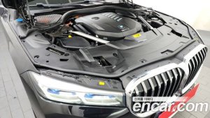 BMW 7-Series 745Le i퍼포먼스 Design Pure Excellence 2020 года из Южной Кореи