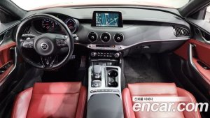 Kia Stinger 2.0 Turbo 2WD 2020 года из Южной Кореи