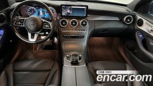 Mercedes-Benz C-Class C200 AMG Line 2021 года из Южной Кореи
