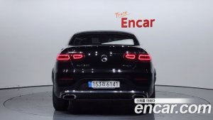 Mercedes-Benz GLC-Class GLC300 4MATIC Coupe 2020 года из Южной Кореи