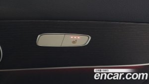 Mercedes-Benz GLC-Class GLC300 4MATIC Coupe 2020 года из Южной Кореи