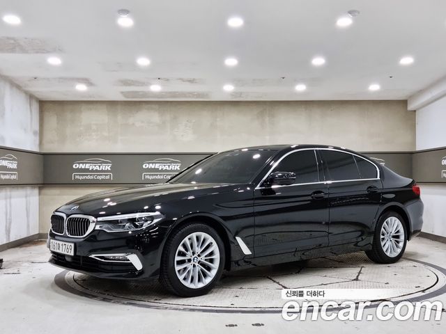 BMW 5-Series 530i xDrive Luxury Plus 2020 года из Кореи