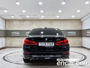 BMW 5-Series 530i xDrive Luxury Plus 2020 года из Южной Кореи