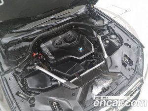 BMW 5-Series 530i xDrive Luxury Plus 2020 года из Южной Кореи