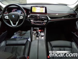 BMW 5-Series 530i xDrive Luxury Plus 2020 года из Южной Кореи