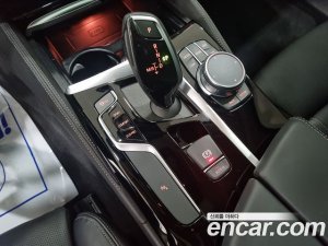 BMW 5-Series 530i xDrive Luxury Plus 2020 года из Южной Кореи
