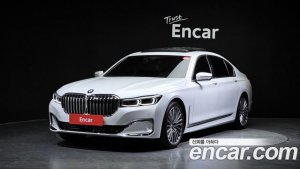 BMW 7-Series 740Li xDrive Design Pure Excellence 2021 года из Южной Кореи