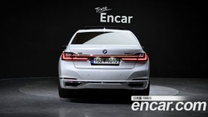 BMW 7-Series 740Li xDrive Design Pure Excellence 2021 года из Южной Кореи