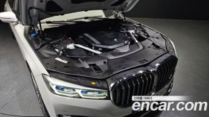 BMW 7-Series 740Li xDrive Design Pure Excellence 2021 года из Южной Кореи