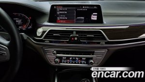 BMW 7-Series 740Li xDrive Design Pure Excellence 2021 года из Южной Кореи