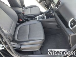 Hyundai Venue 1.6 Modern 2020 года из Южной Кореи