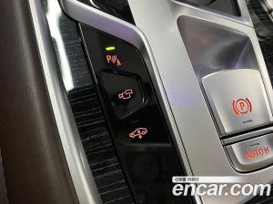 BMW 7-Series 740Li xDrive M Sport 2021 года из Южной Кореи
