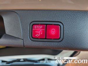 Mercedes-Benz GLB-Class GLB250 4MATIC 2020 года из Южной Кореи