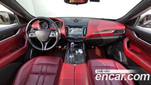 Maserati Levante 3.0 AWD GranSport 2020 года из Южной Кореи