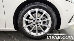 Mercedes-Benz A-Class A220 SEDAN 2020 года из Южной Кореи
