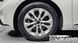 Kia K8 2.5 Бензин 2WD 2022 года из Южной Кореи