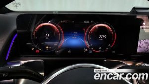 Mercedes-Benz GLB-Class GLB220 2021 года из Южной Кореи