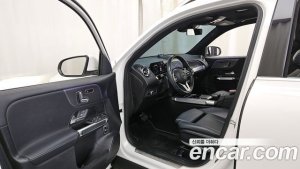 Mercedes-Benz GLB-Class GLB220 2021 года из Южной Кореи