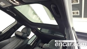 Mercedes-Benz GLB-Class GLB220 2021 года из Южной Кореи