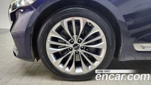 Kia K9 3.8 GDI AWD 2022 года из Южной Кореи