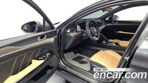 Kia K5 2.0 2020 года из Южной Кореи