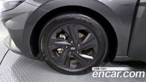 Hyundai AVANTE 1.6 2021 года из Южной Кореи