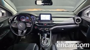 Kia K3 Standard 2021 года из Южной Кореи