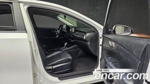Kia K3 Standard 2021 года из Южной Кореи
