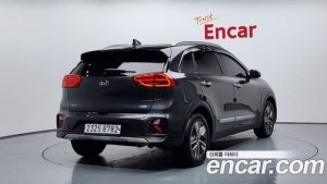 Kia Niro 1.6 HEV 2020 года из Южной Кореи