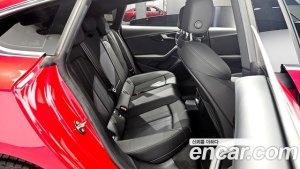 Audi A5 40 TDI 4WD Premium Sportback 2020 года из Южной Кореи