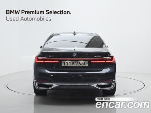 BMW 7-Series 740Li xDrive Design Pure Excellence 2020 года из Южной Кореи