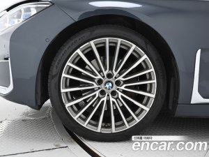 BMW 7-Series 740Li xDrive Design Pure Excellence 2020 года из Южной Кореи