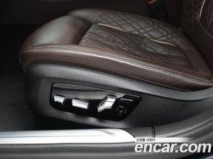 BMW 7-Series 740Li xDrive Design Pure Excellence 2020 года из Южной Кореи