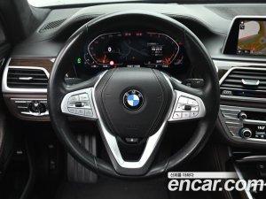 BMW 7-Series 740Li xDrive Design Pure Excellence 2020 года из Южной Кореи