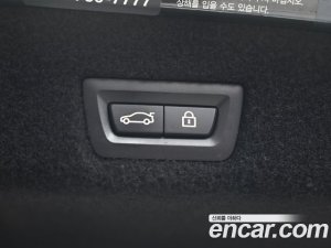 BMW 7-Series 740Li xDrive Design Pure Excellence 2020 года из Южной Кореи