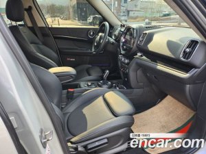 Mini Countryman ALL4 2021 года из Южной Кореи