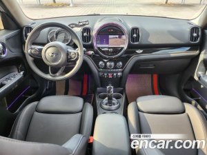 Mini Countryman ALL4 2021 года из Южной Кореи