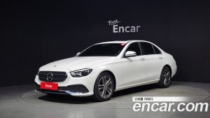 Mercedes-Benz E-Class E350 4MATIC Avantgarde 2021 года из Южной Кореи
