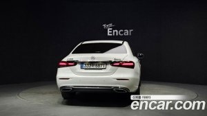 Mercedes-Benz E-Class E350 4MATIC Avantgarde 2021 года из Южной Кореи