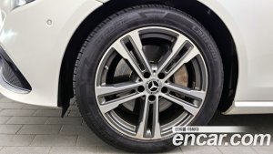 Mercedes-Benz E-Class E350 4MATIC Avantgarde 2021 года из Южной Кореи