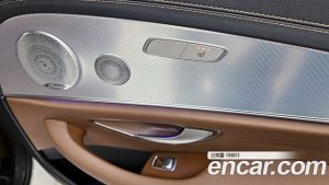 Mercedes-Benz E-Class E350 4MATIC Avantgarde 2021 года из Южной Кореи