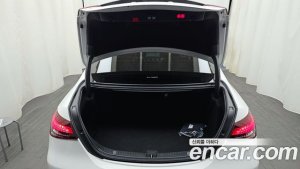 Mercedes-Benz E-Class E350 4MATIC Avantgarde 2021 года из Южной Кореи